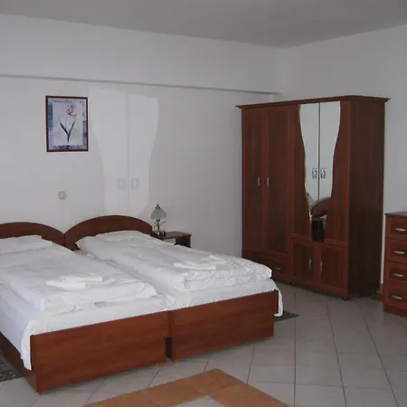 Panorama Hotel 3*