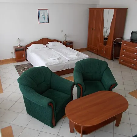 Hotel Panorama 3*